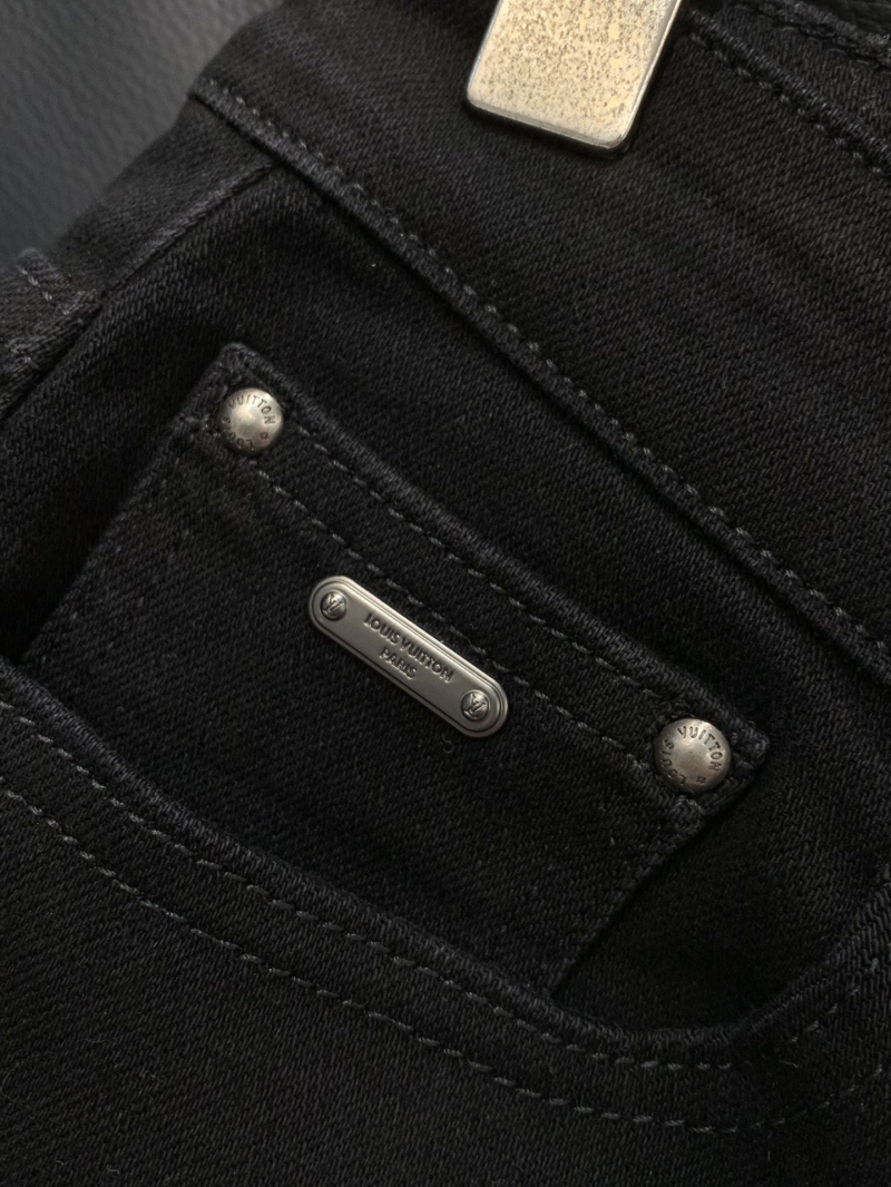 l0vis Vvtt0n jeans